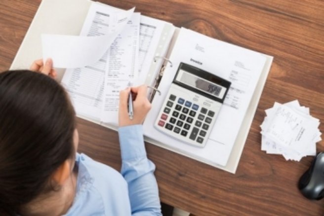 Pour ne jamais être en retard sur vos paiements, tenez un carnet de compte précis.