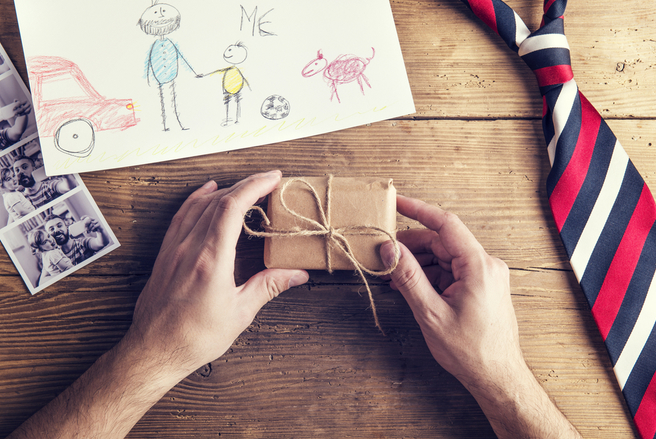 Fêtes des Pères : les 10 cadeaux qu’aucun papa ne rêve de recevoir