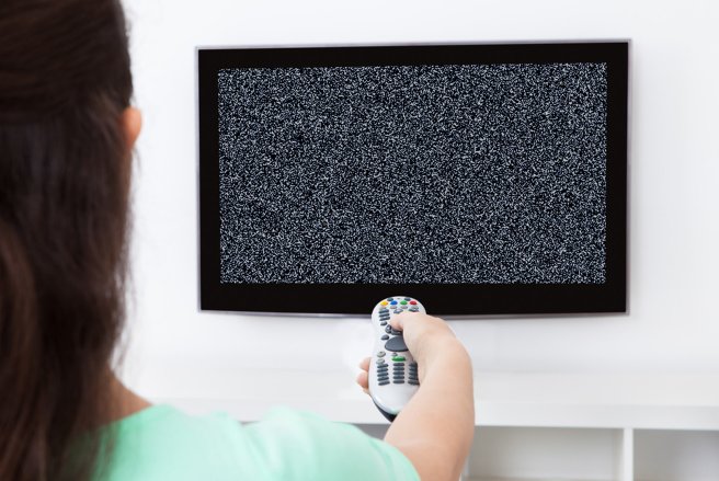 Si votre écran de télévision affiche de la neige demain, c'est normal. Il faudra rerégler votre antenne.