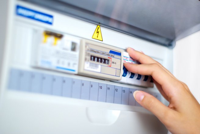 Les compteurs électriques connectés pourraient fausser votre réelle consommation électrique. © Shutterstock