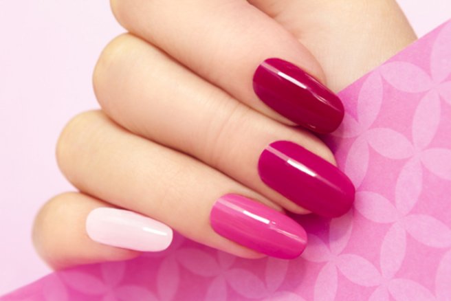 Les flacons de vernis à ongle De Blangy devraient être vendus entre 13 et 15 €. (c) Shutterstock