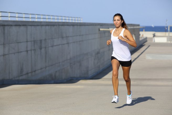 La course à pied serait l'activité physique qui allonge le plus l'espérance de vie. © Shutterstock