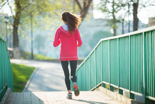 La marche et la course à pied sont bénéfiques pour la santé La marche et la course à pied sont bénéfiques pour la santé