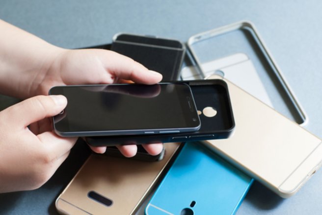 Des coques pour smartphone dangereuses ont été retirée du marché - © Shutterstock