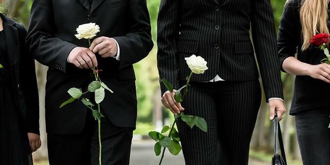 Décès d’un proche : à combien de jours de congés avez-vous droit ?