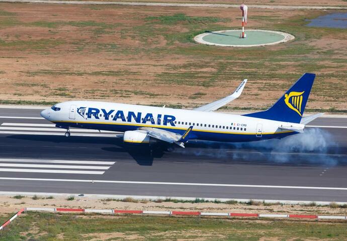Ryanair, transport, compagnies aériennes, prix, billets, carburants, kérosène
