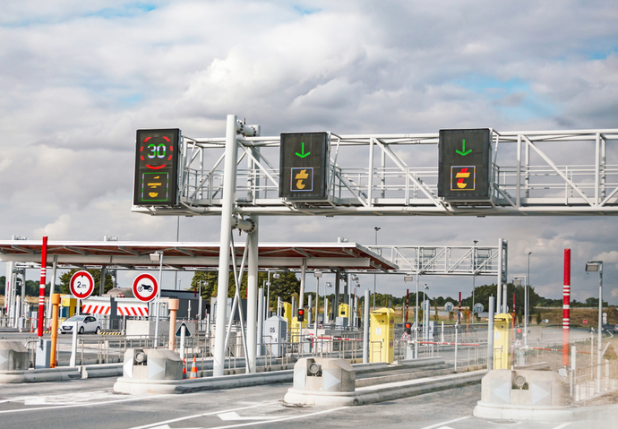 autoroutes argent voitures