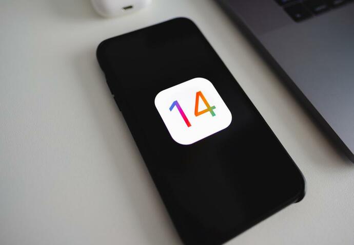 ios14 smartphone apple batterie