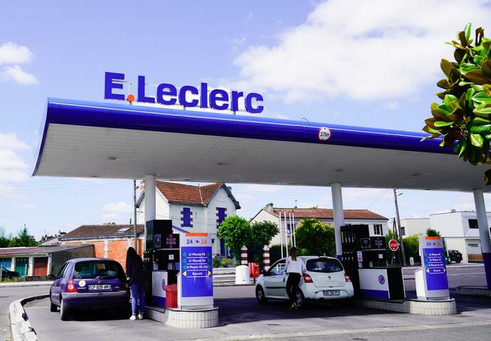 Leclerc vend de nouveau du carburant à prix coûtant