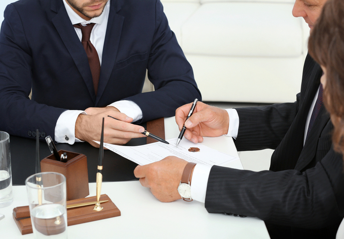 Signature chez le notaire