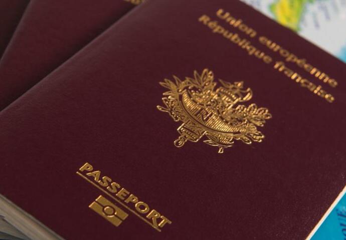 Passeport français