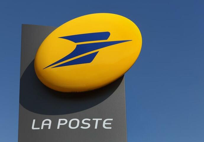 la poste bureau renovation
