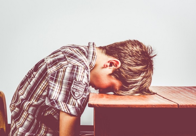charge mentale enfants épuisement dépression fatigue