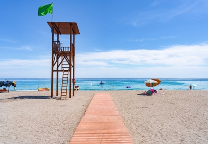 drapeaux plage
