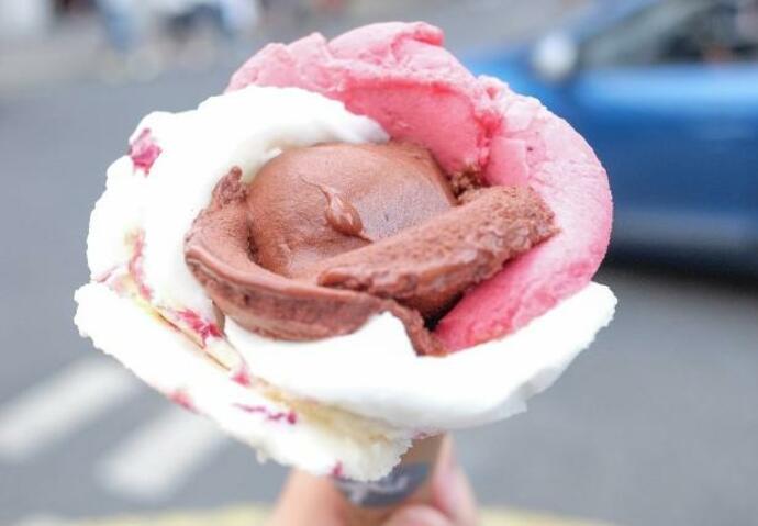 glace rosé saveur haagen-dazs