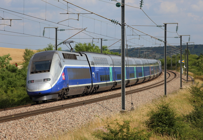 Covid-19 SNCF TGV train