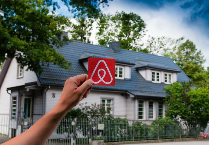 Airbnb